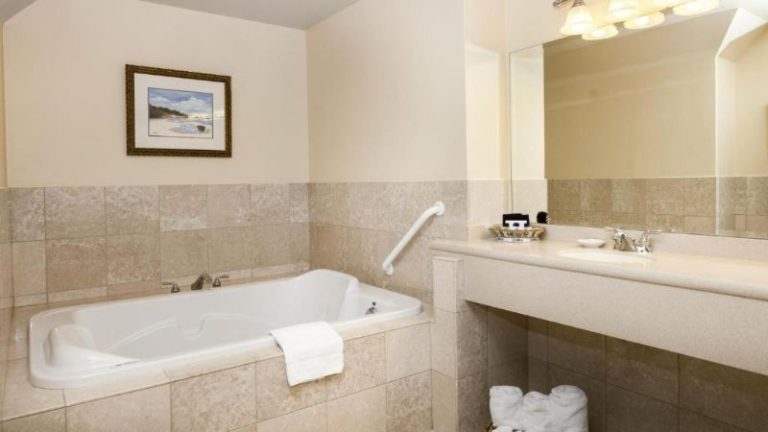 The Bellmoor Inn and Spa