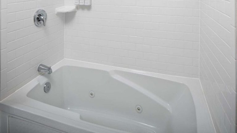 The Elms Hotel & Spa – Excelsior Springs, MO