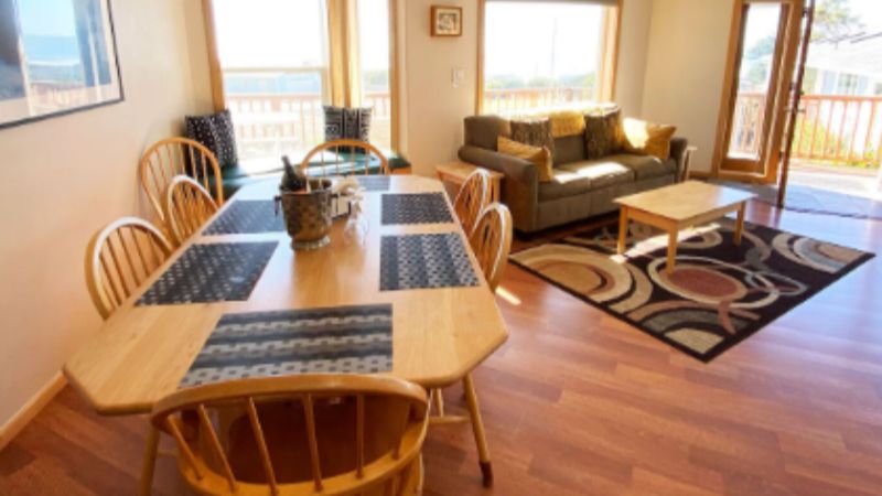 The Pacifica House, room with private jacuzzi, photo 7
