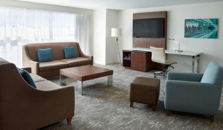 Toronto Marriott City Centre Hotel