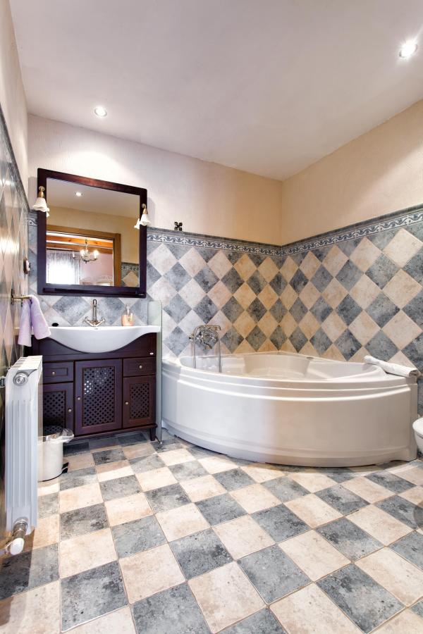 Villa de Vera, habitación con jacuzzi privado