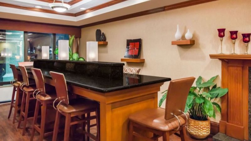 Wingate by Wyndham North Little Rock, room with private jacuzzi, photo 8