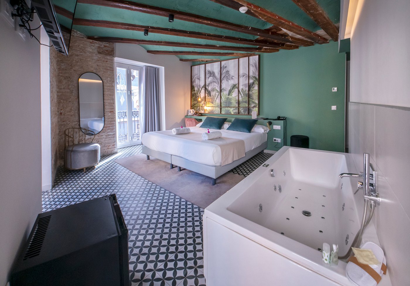 You & Co. Quart Boutique, habitación con jacuzzi privado