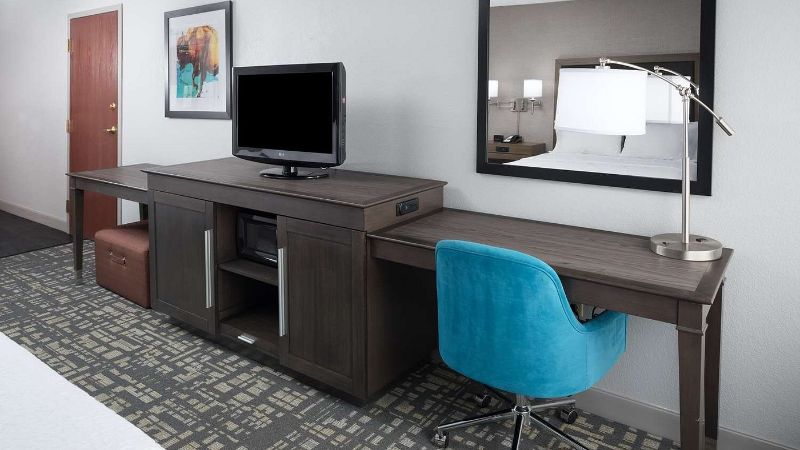 Hampton Inn North Sioux City, room with private jacuzzi, photo 6