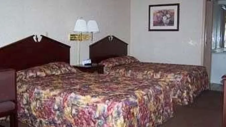Knights Inn Rossford