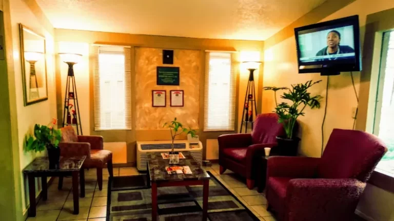 Knights Inn Rossford