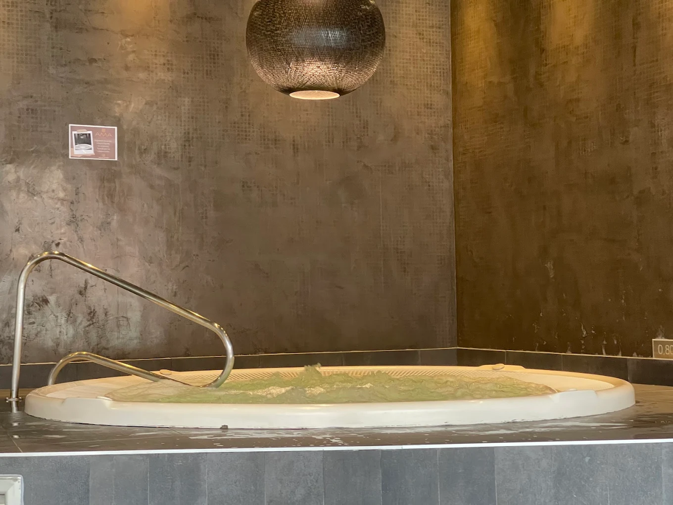 Ama Islantilla Resort, habitación con jacuzzi privado