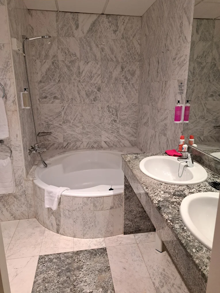 Avenida Hotel, habitación con jacuzzi privado