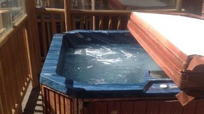 Black Bear Lodge by Abode Luxury Rentals, room with private jacuzzi, photo 1