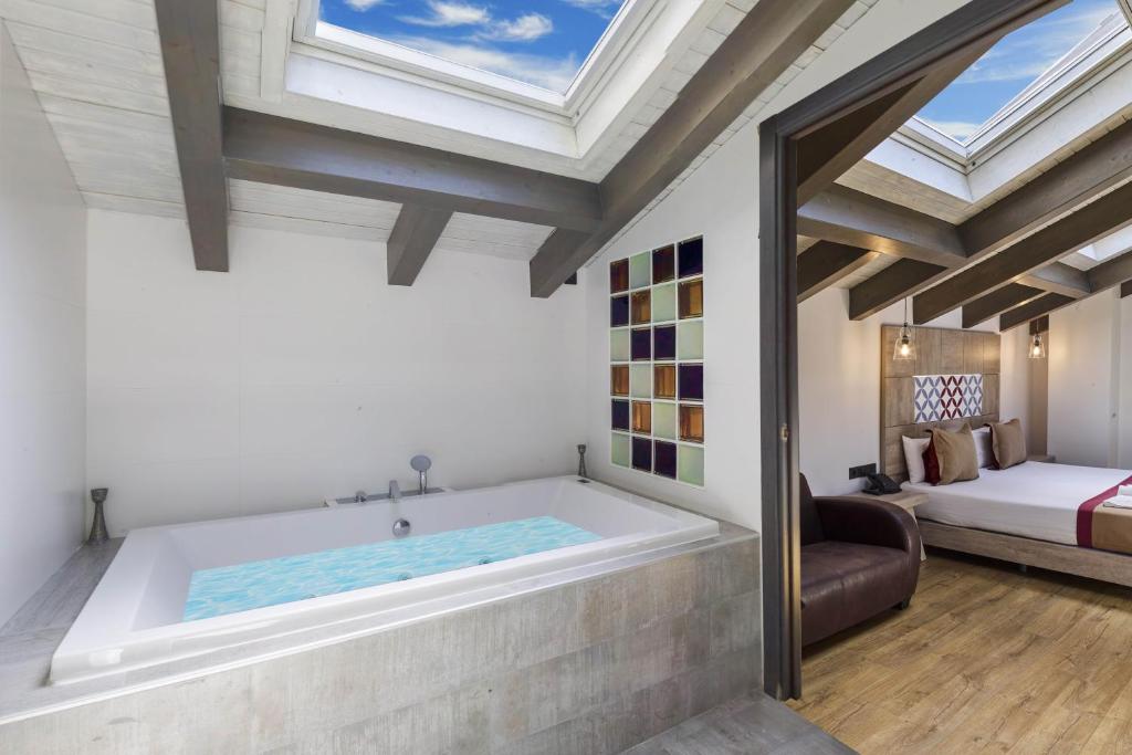 Boutique Hostemplo Sagrada Familia, habitación con jacuzzi privado