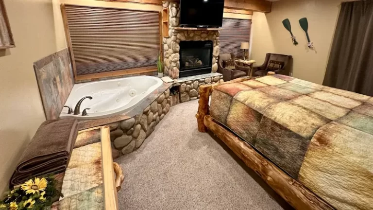 Buffalo Peaks Lodge