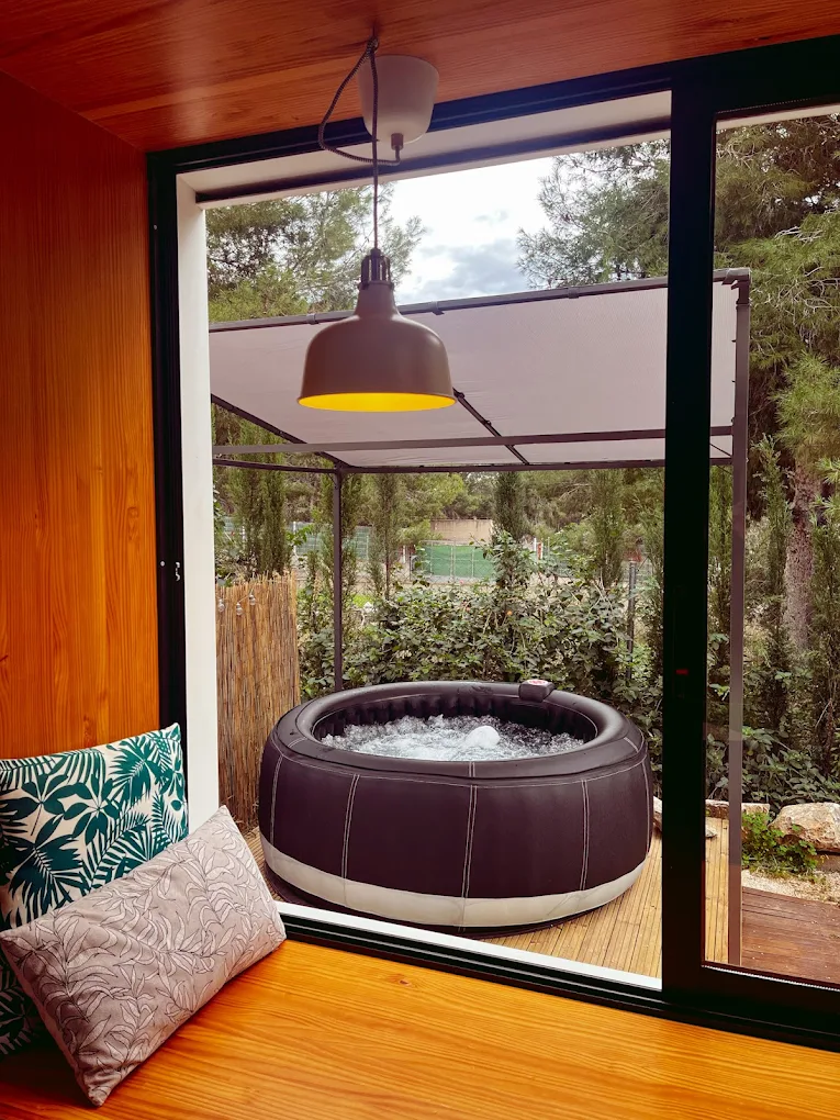 Casa Encina, habitación con jacuzzi privado