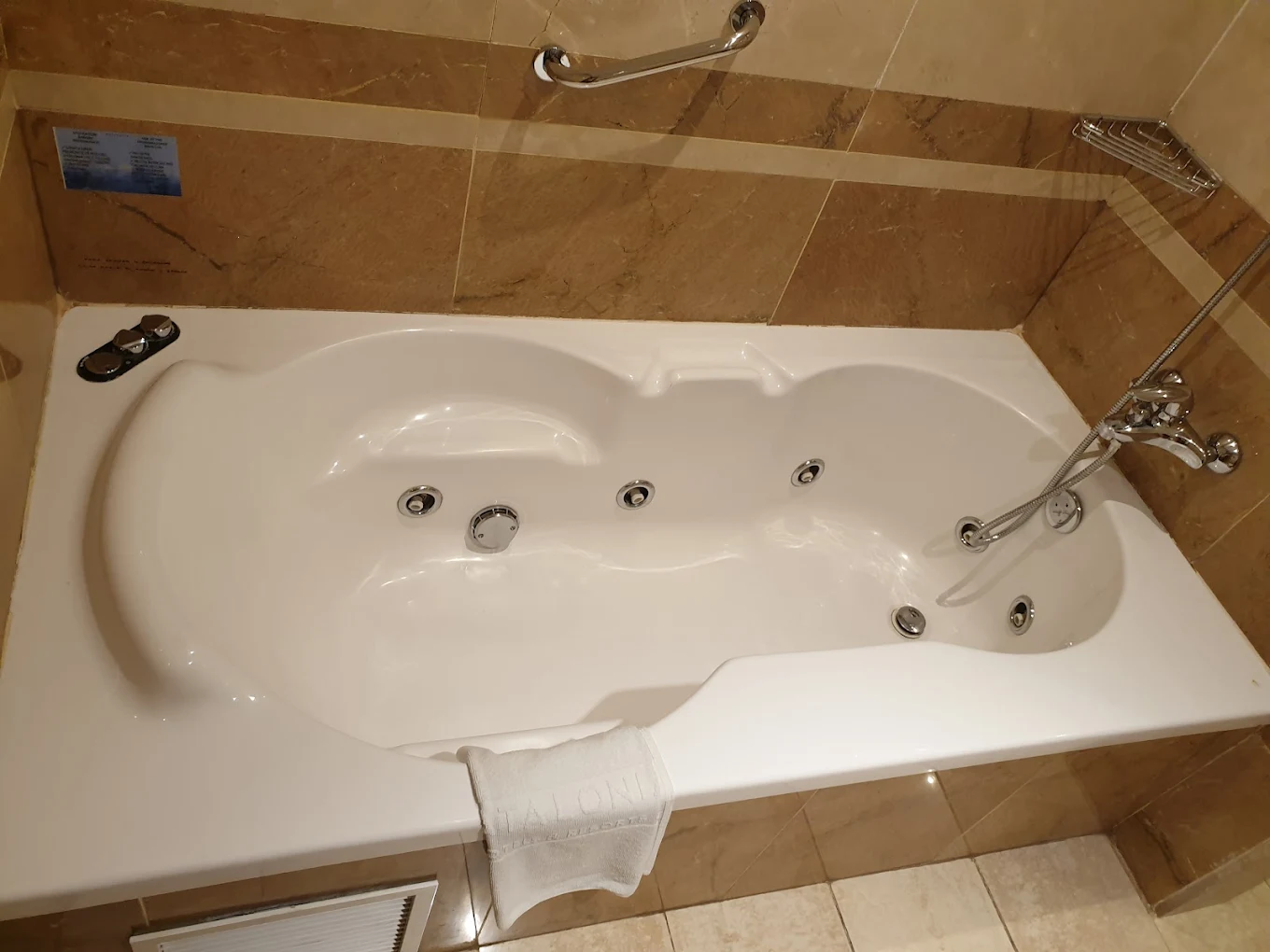 Catalonia Conde de Floridablanca, habitación con jacuzzi privado
