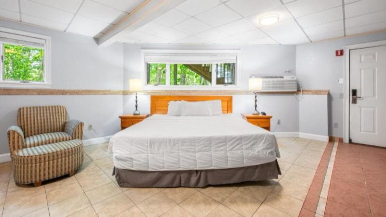 Cedar Park Whirlpool Suites