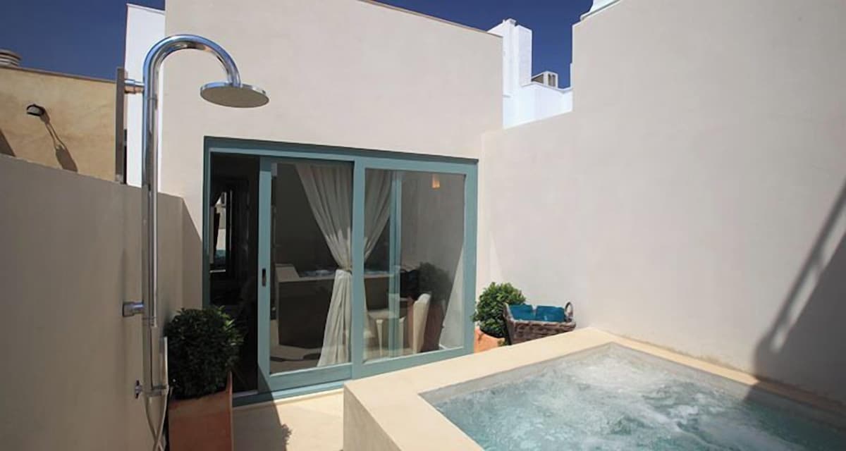 Corral Del Rey, habitación con jacuzzi privado