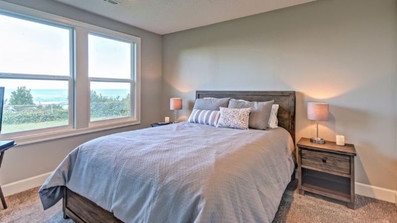 Fort Awesome! Ocean Front View, Agate Beach, Newport, Oregon, room with private jacuzzi, photo 2