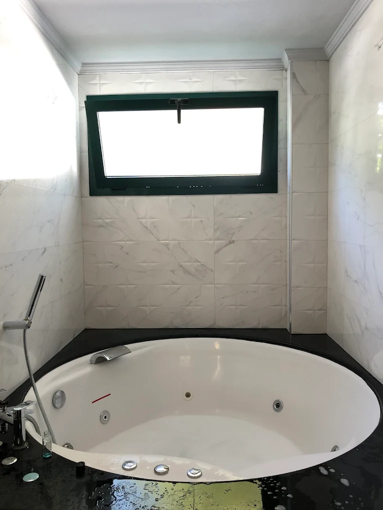 Hotel Años 50, habitación con jacuzzi privado