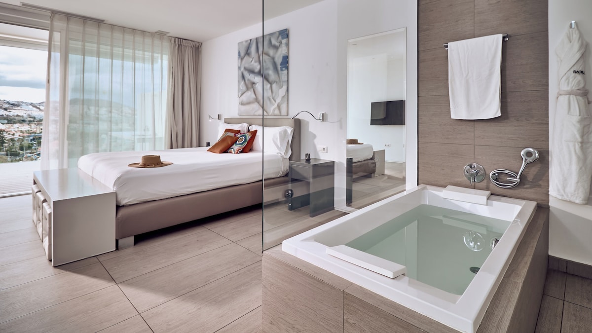 Hotel Baobab Suites, habitación con jacuzzi privado