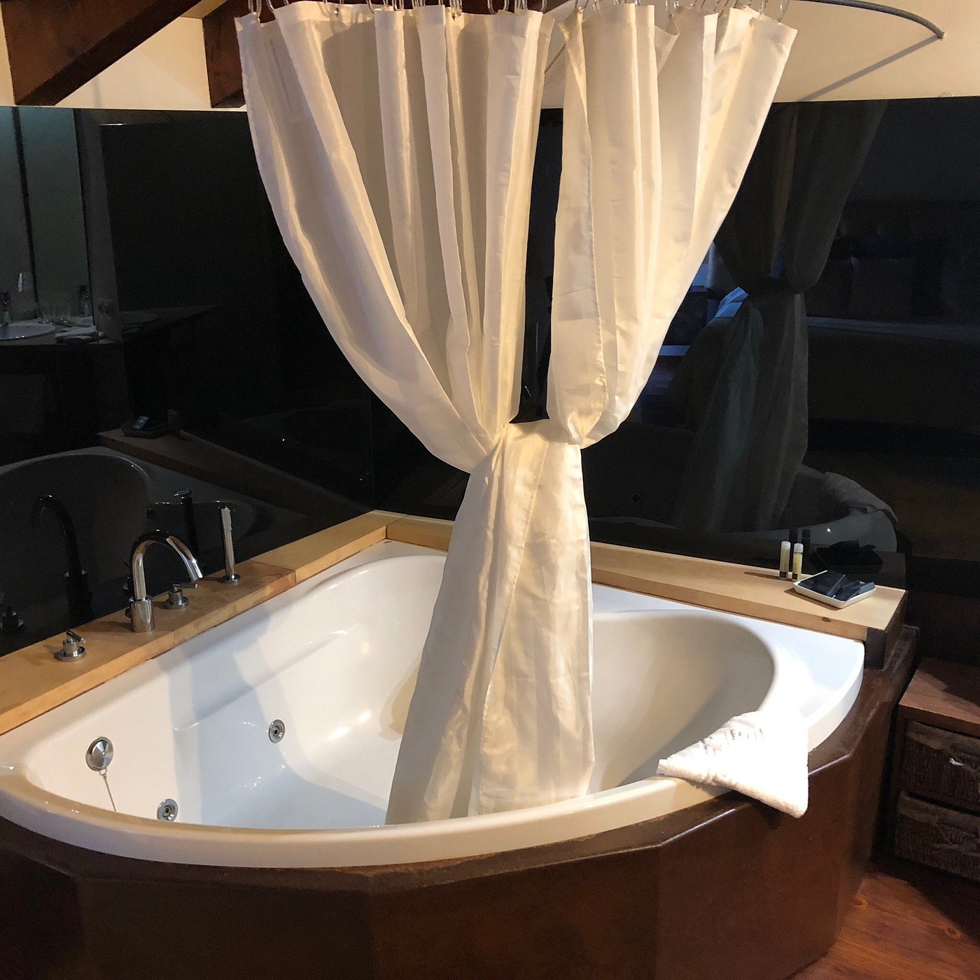 Hotel Boutique Can Joan Capó, habitación con jacuzzi privado