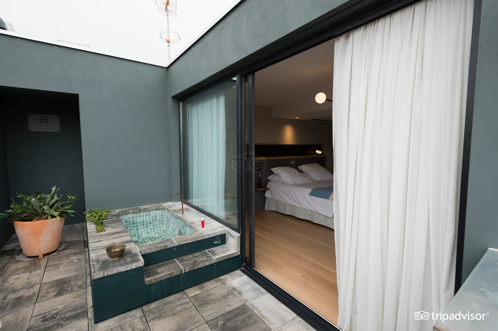 Hotel Brummell, habitación con jacuzzi privado