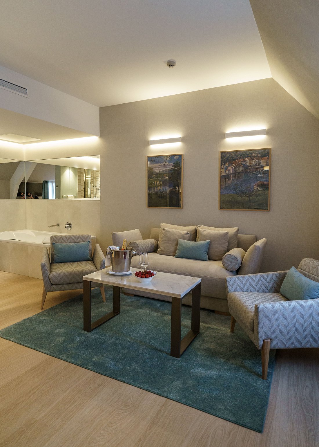 Hotel Carlton, habitación con jacuzzi privado