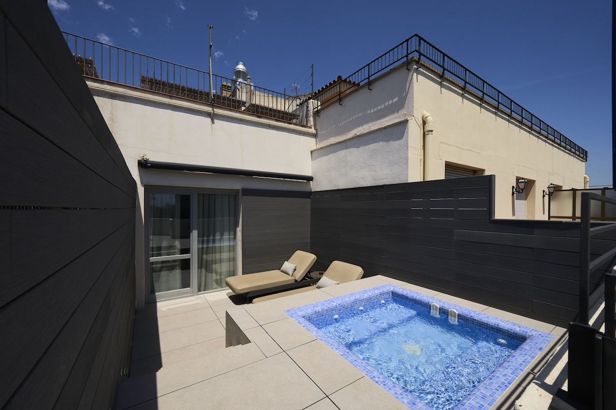 Hotel Catalonia Passeig de Gràcia, habitación con jacuzzi privado
