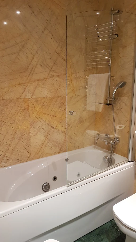 Hotel La Era De Aracena – Adults Only, habitación con jacuzzi privado