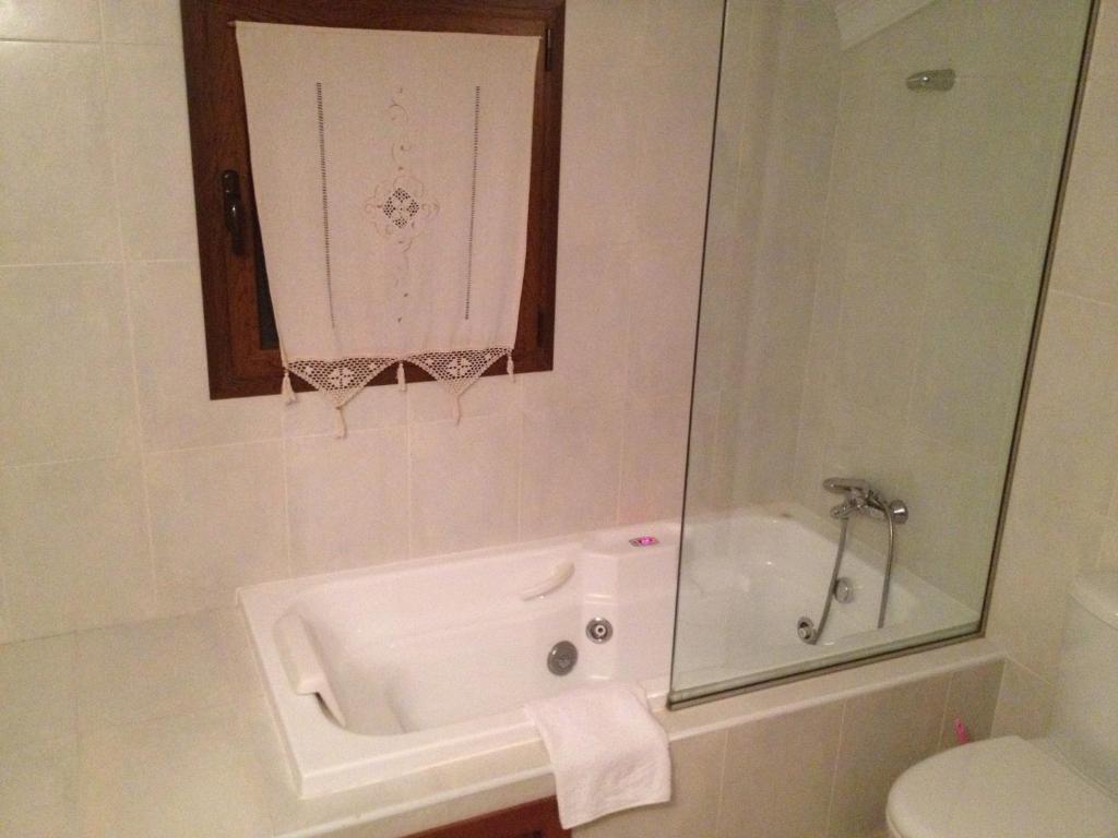 Hotel Las Fuentes, habitación con jacuzzi privado