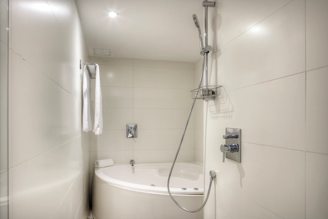 Hotel Lauria, habitación con jacuzzi privado