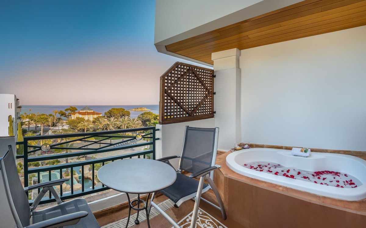 Hotel SH Villa Gadea, habitación con jacuzzi privado