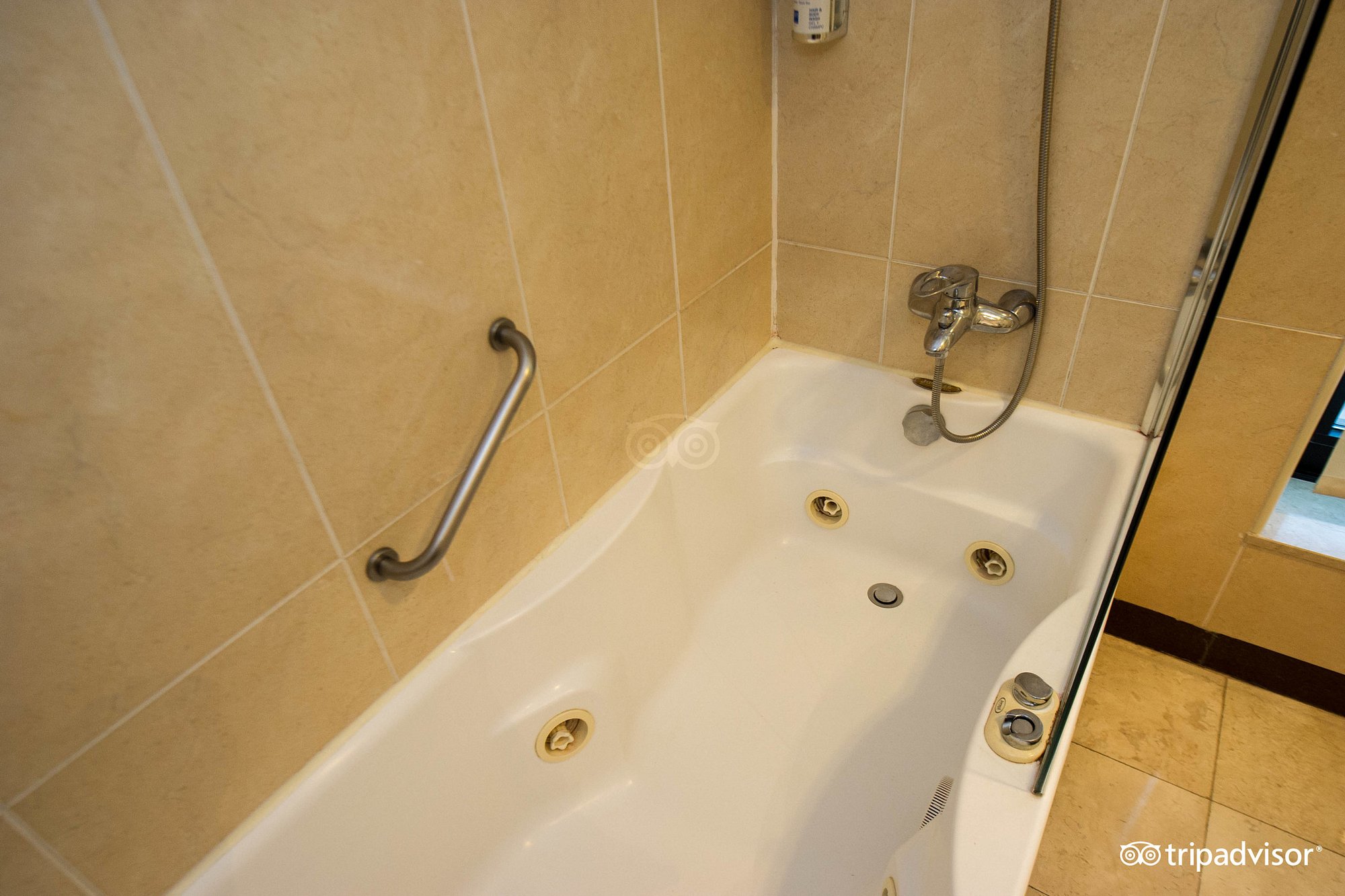 Hotel Salamanca Montalvo, habitación con jacuzzi privado