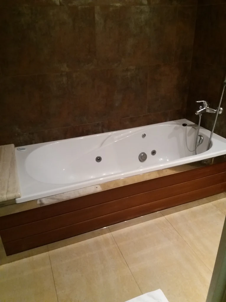 Hotel Servigroup Montiboli, habitación con jacuzzi privado