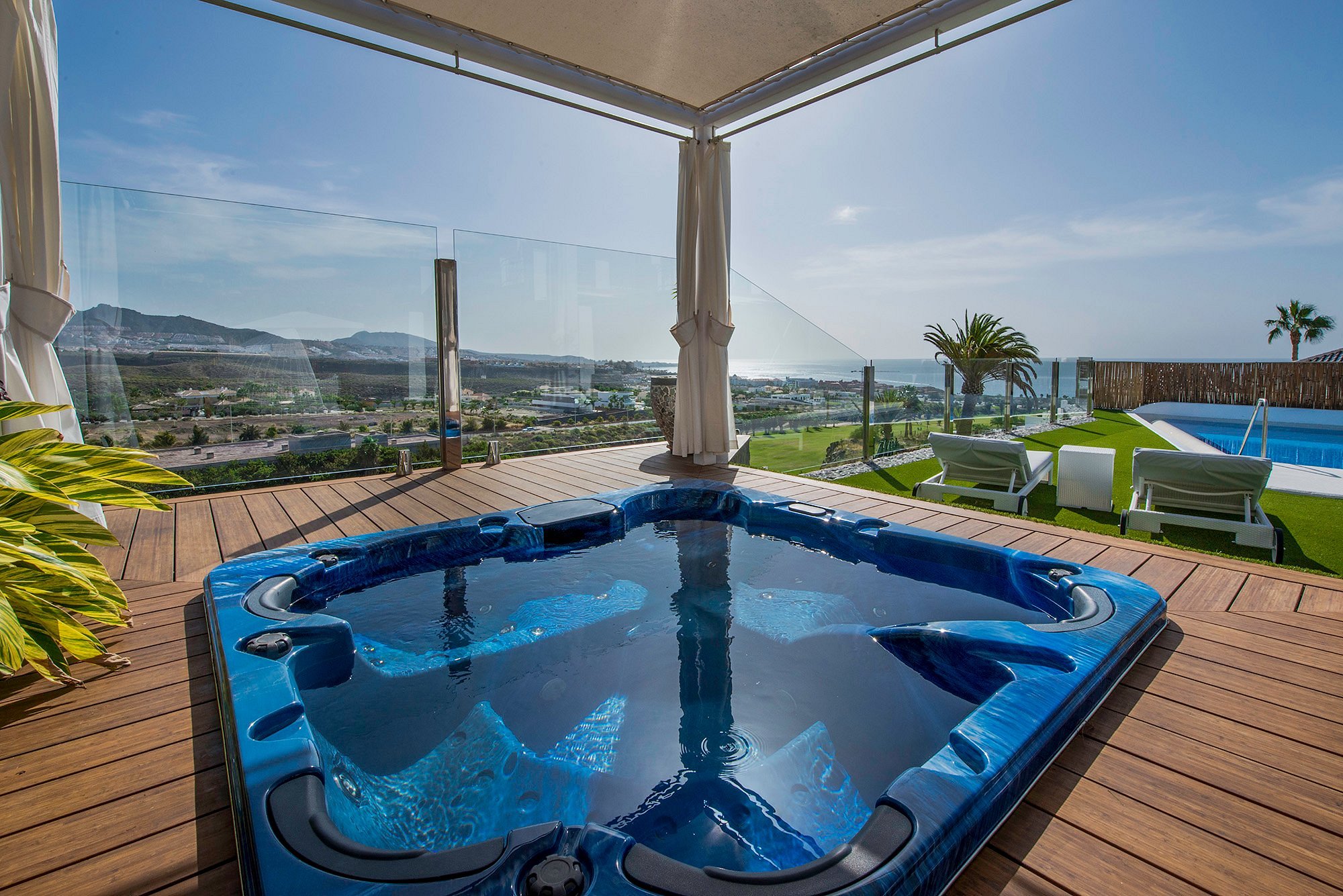 Hotel Suite Villa María, habitación con jacuzzi privado