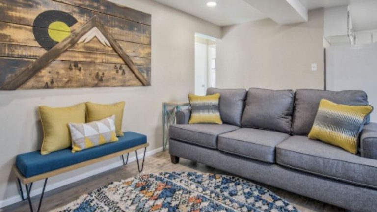Kings Hideaway! Apartment w Hot Tub & Scenic View