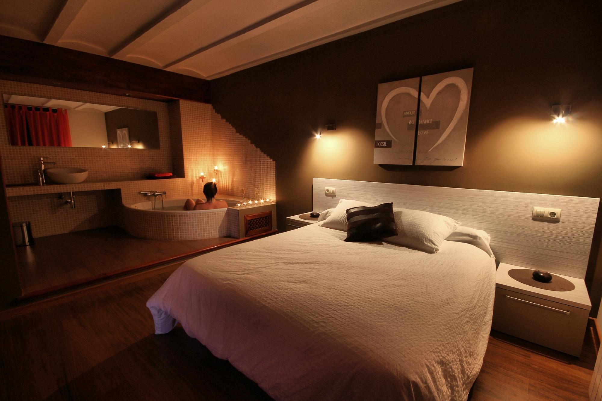La Casa del Mercat, habitación con jacuzzi privado