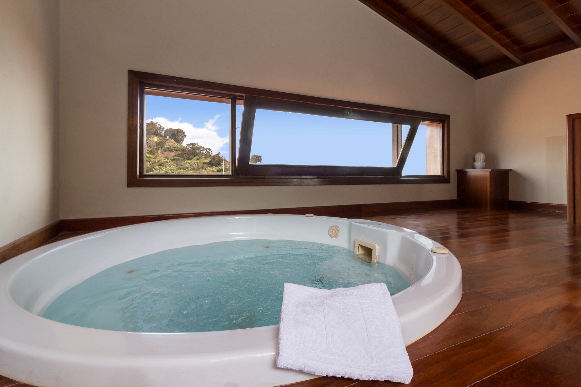 Laguna Nivaria Hotel & Spa, habitación con jacuzzi privado