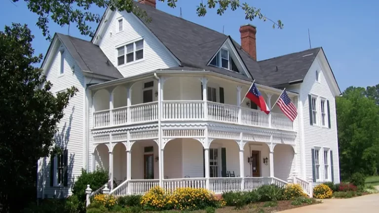 Lake Allatoona Inn