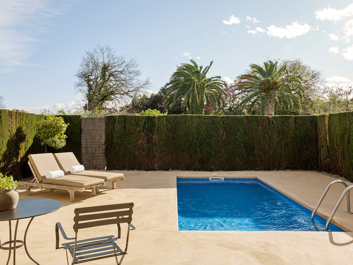 Mas de Torrent Hotel & Spa – Relais & Châteaux, habitación con jacuzzi privado