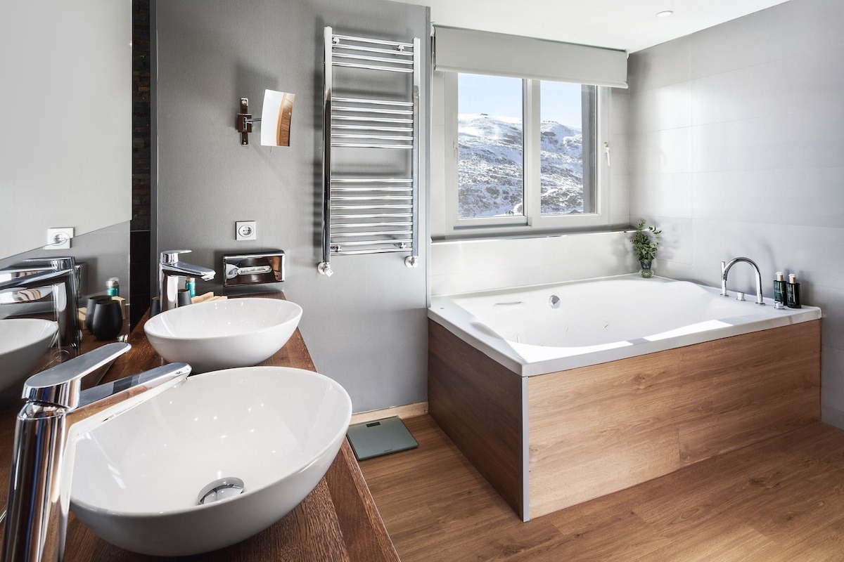 Meliá Sierra Nevada, habitación con jacuzzi privado