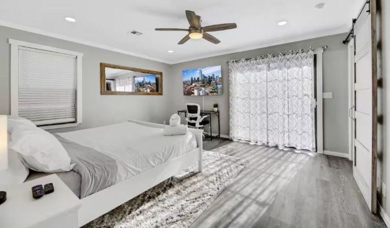 Modern Farmhouse Villa with Theater Room and Hot Tub