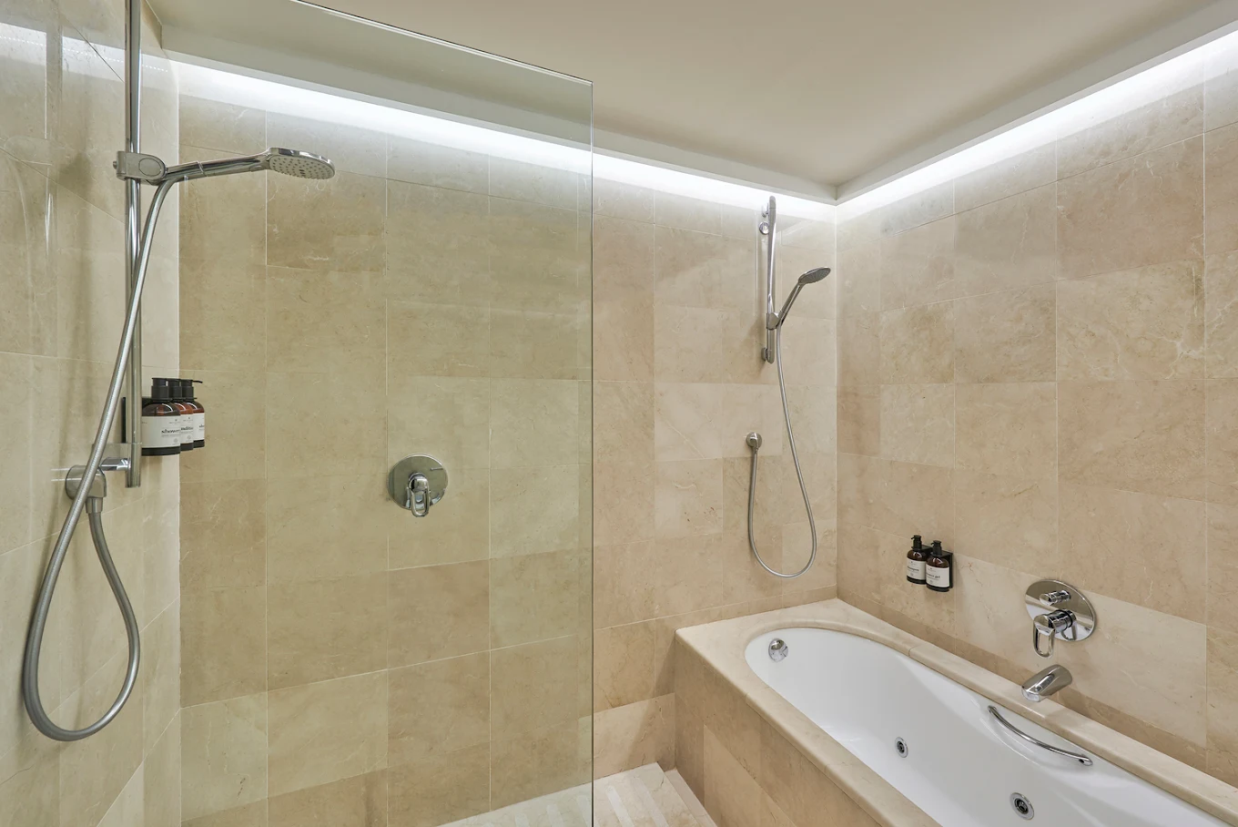 NH Collection A Coruña Finisterre, habitación con jacuzzi privado