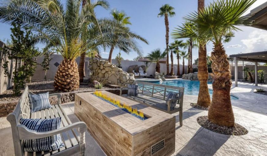 Oasis in the Desert w/ Heated Pool Fully Renovated, room with private jacuzzi, photo 3