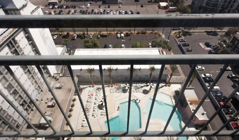 Oyo Hotel & Casino Las Vegas