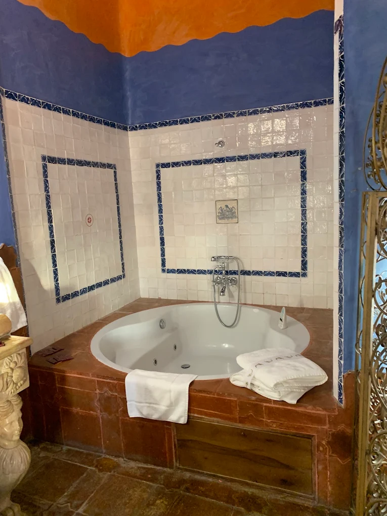 Posada del Duraton, habitación con jacuzzi privado