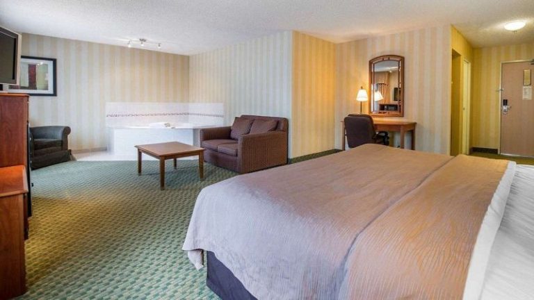 Quality Inn Colorado Springs Airport