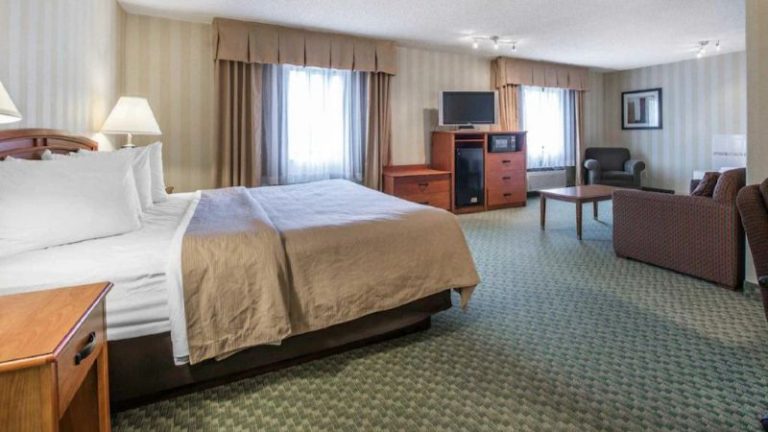 Quality Inn Colorado Springs Airport