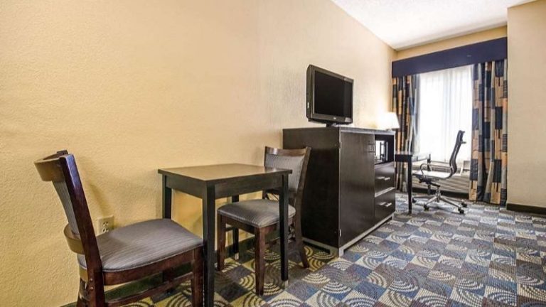 Quality Inn & Suites Glenmont – Albany South