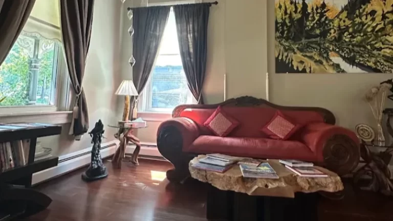 Queen Anne Urban Bed & Breakfast