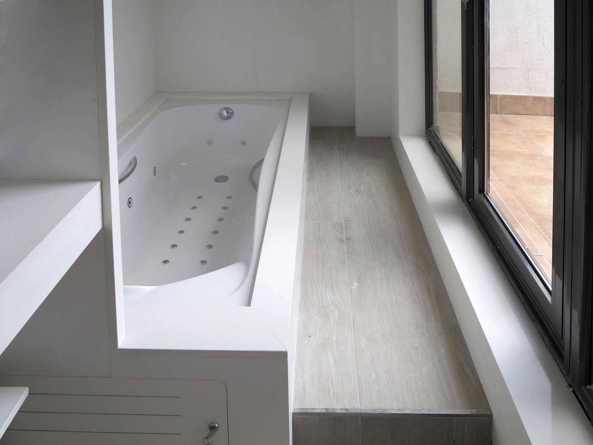 Serennia Exclusive Rooms, habitación con jacuzzi privado