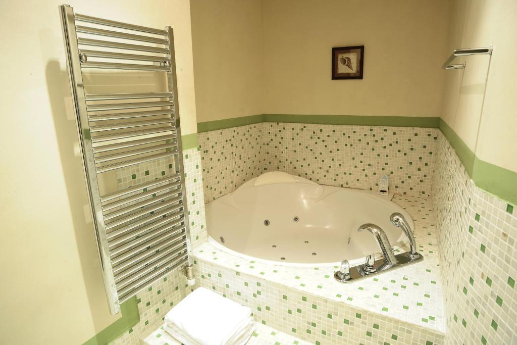 Solaz del Moros, habitación con jacuzzi privado